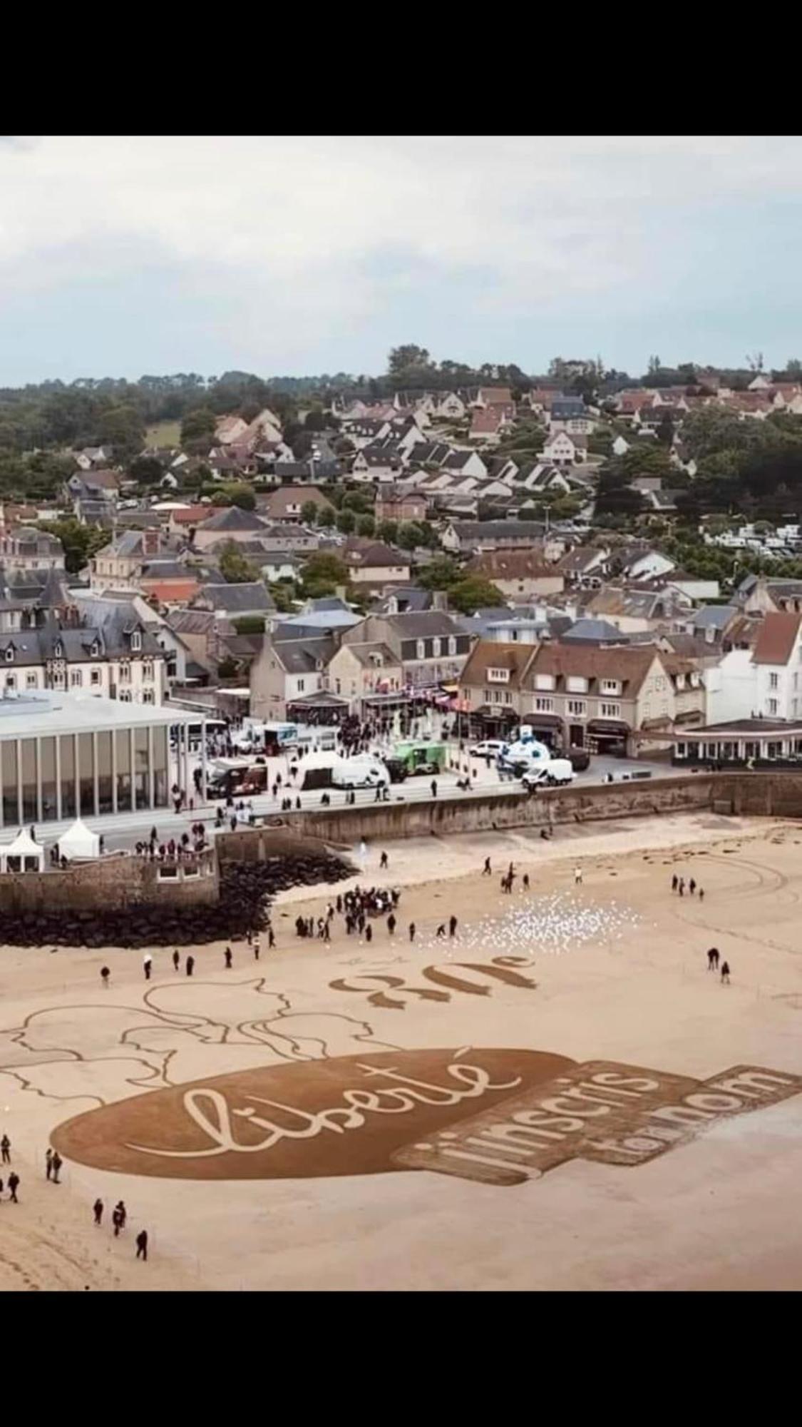 Vue Mer A Arromanches المظهر الخارجي الصورة